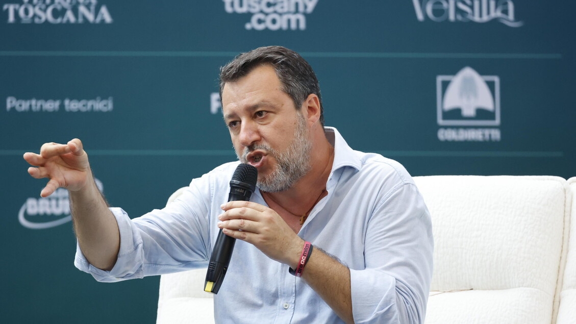 A Liga, primeiro contra Salvini, agora contra os EUA. Paris deve se acalmar.