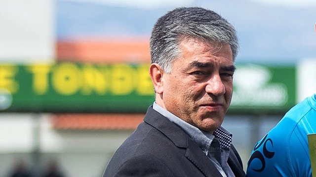 El presidente del Tondela cumple el sueño del ascenso a la I Liga y asegura que el entrenador se quedará