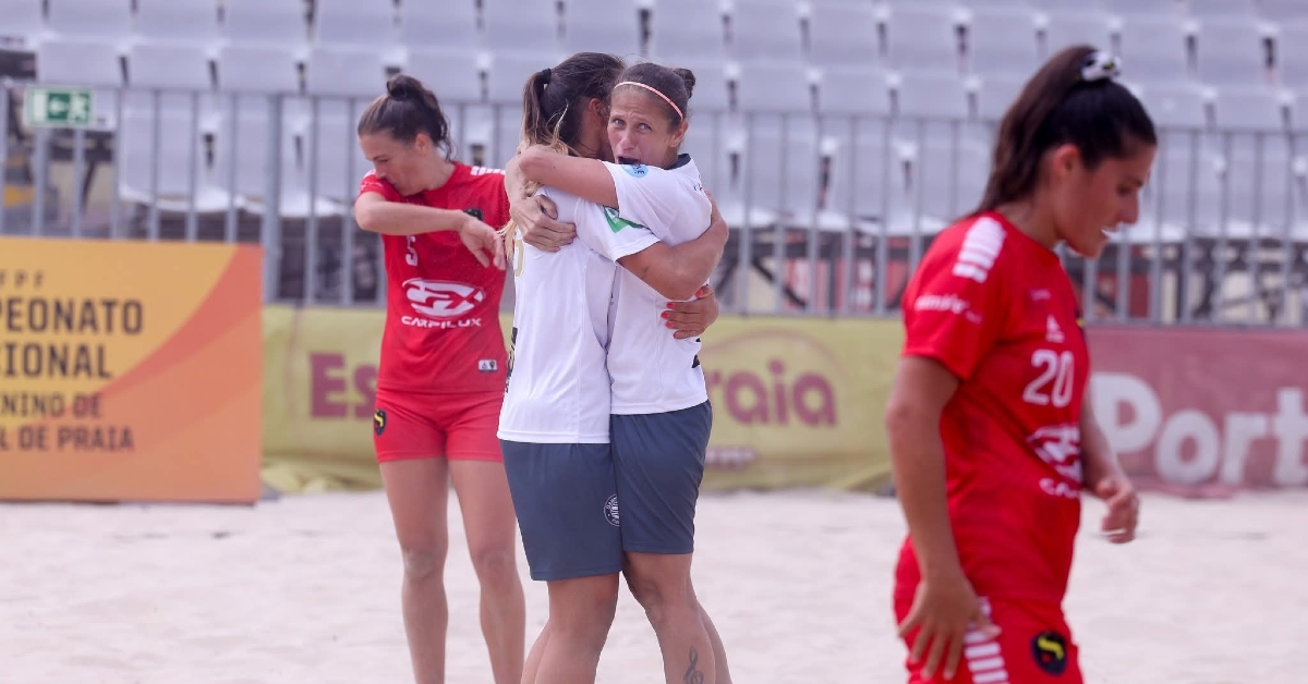 Sandgames Figueira sagra-se campeão nacional de futebol de praia feminino