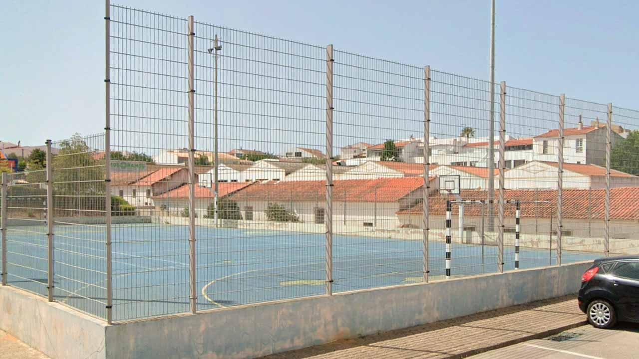 Lagoa begint met de bouwwerkzaamheden aan het sportcomplex Mexilhoeira da Carregação