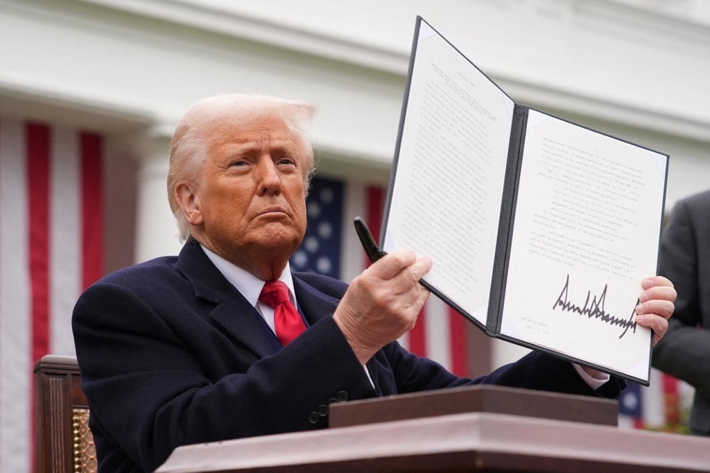 Торговый дефицит США увеличился в мае из-за тарифов Трампа