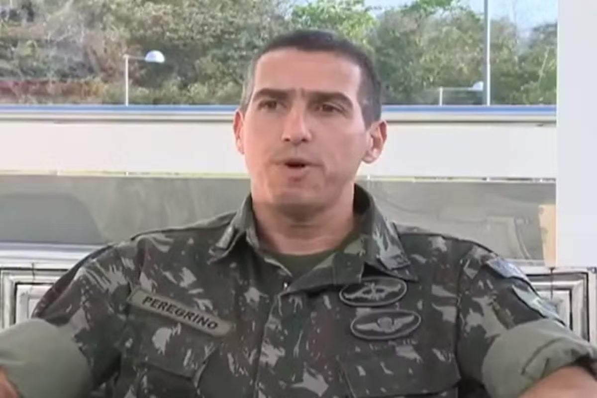 Bolsonaro queria se manter no poder mesmo após derrota, apontam mensagens de assessor de Braga Netto