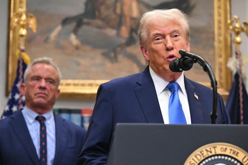 Trump belebt unwissenschaftliche Theorien wieder, die Paracetamol mit Autismus in Verbindung bringen; Organisationen bestreiten dies