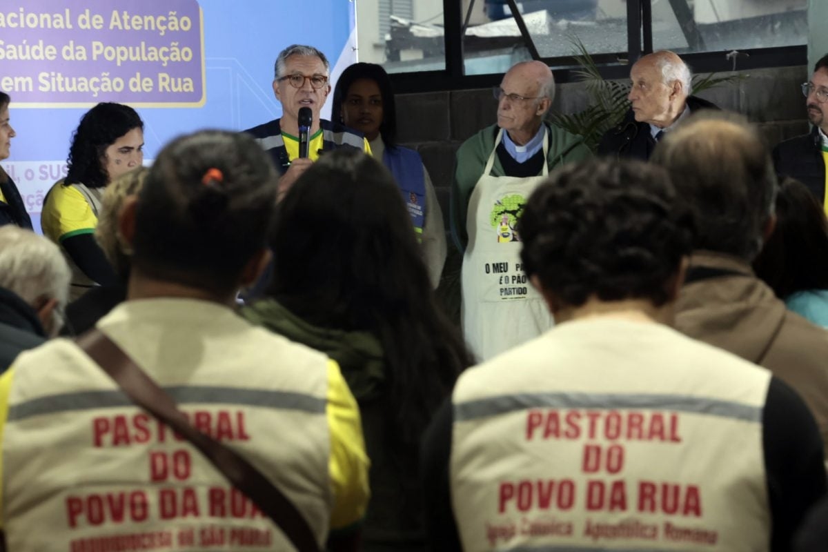 Saúde anuncia ampliação do atendimento à população em situação de rua