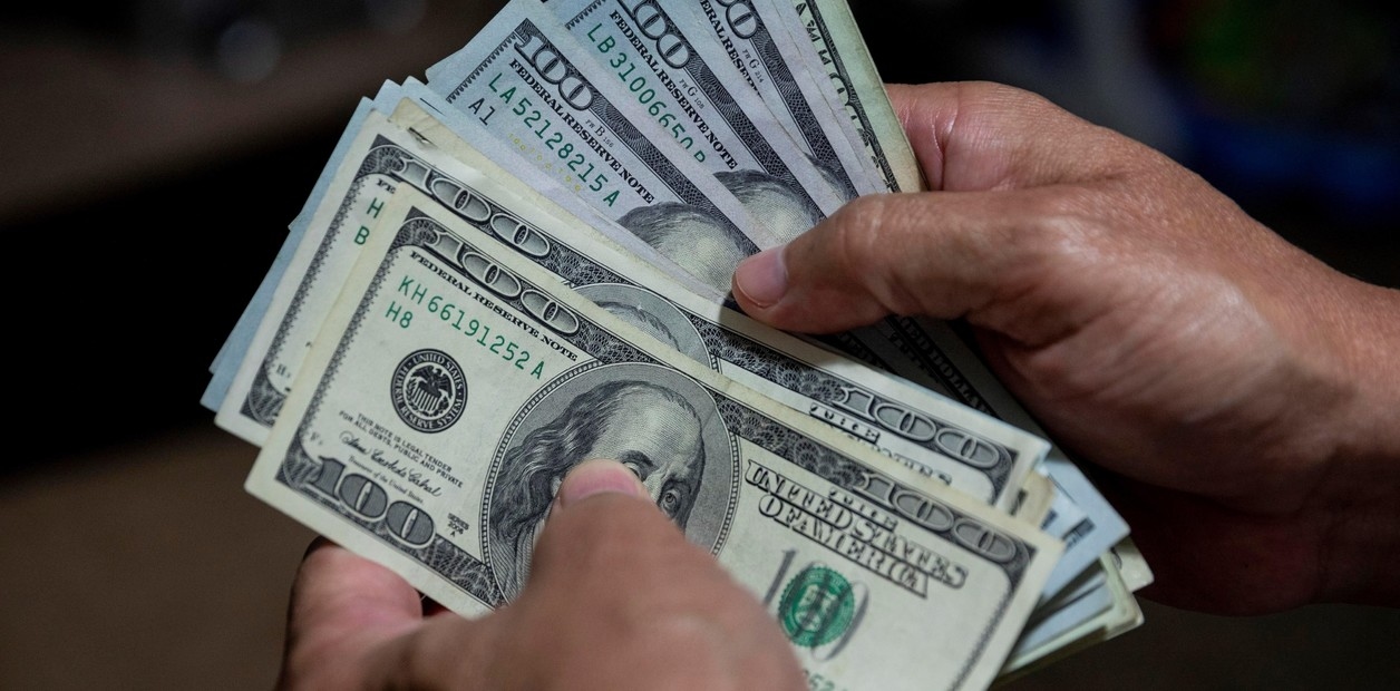 Blue Dollar Bugün: 18 Eylül Perşembe Günü Ne Kadar İşlem Görüyor?