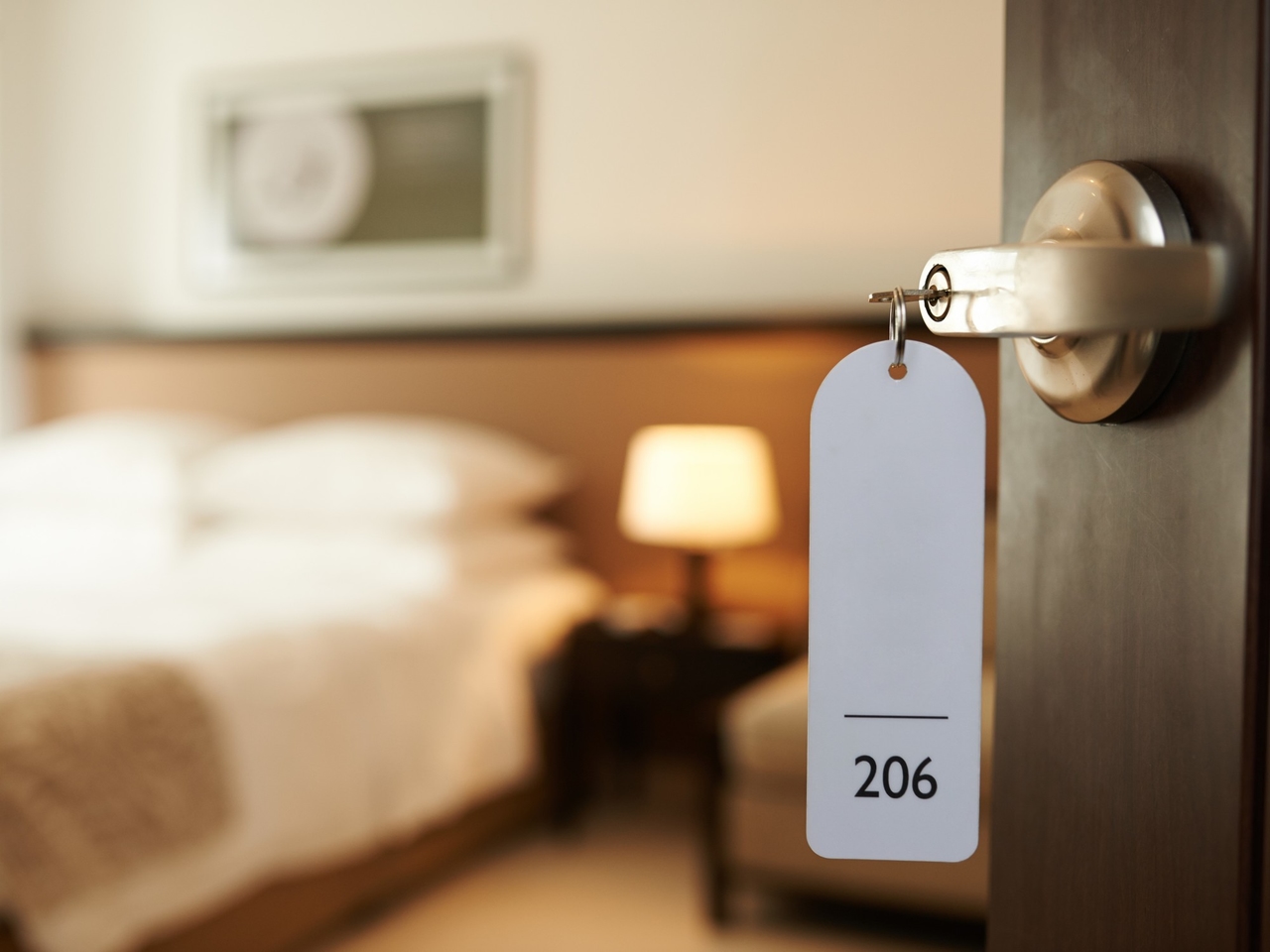 What Argentines look for before booking accommodation: photos, amenities, and the factor that stands out in searches.