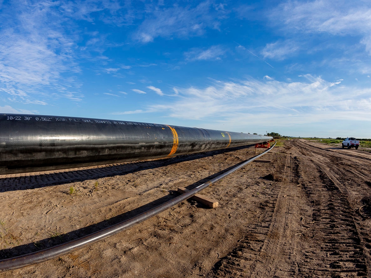 Gas exports to Brazil: Who's putting up $3 billion for the works?