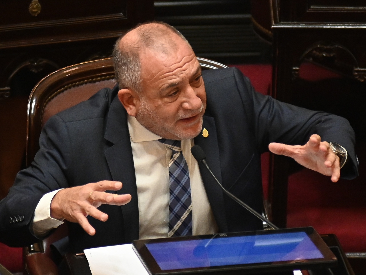 Luis Juez said that Karina Milei apologized and responded to Fat Dan after the attack on her daughter: "Don't offend me, that's not how you defend freedom."