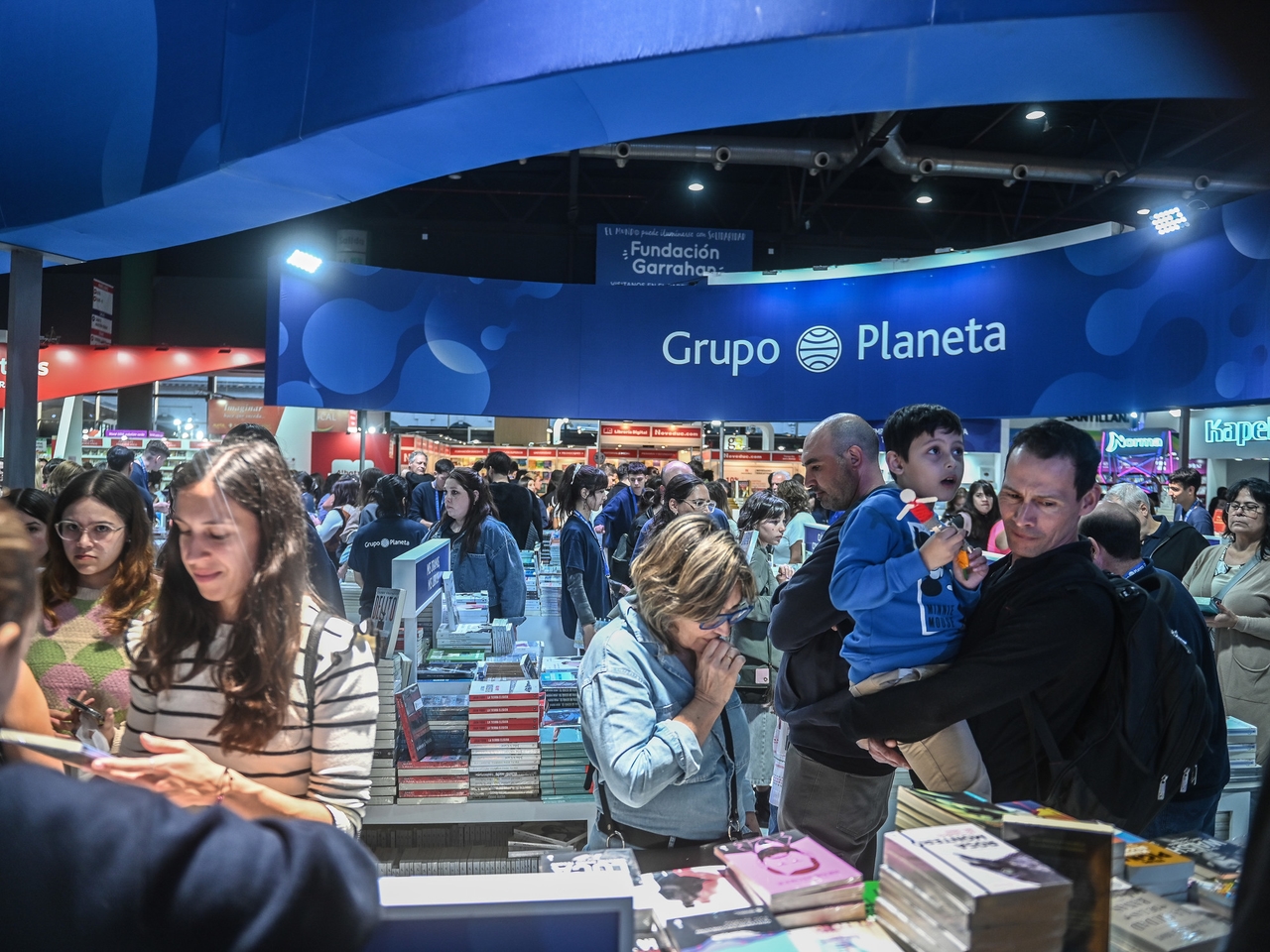 Book Fair 2025: Today's Recommendations, May 2