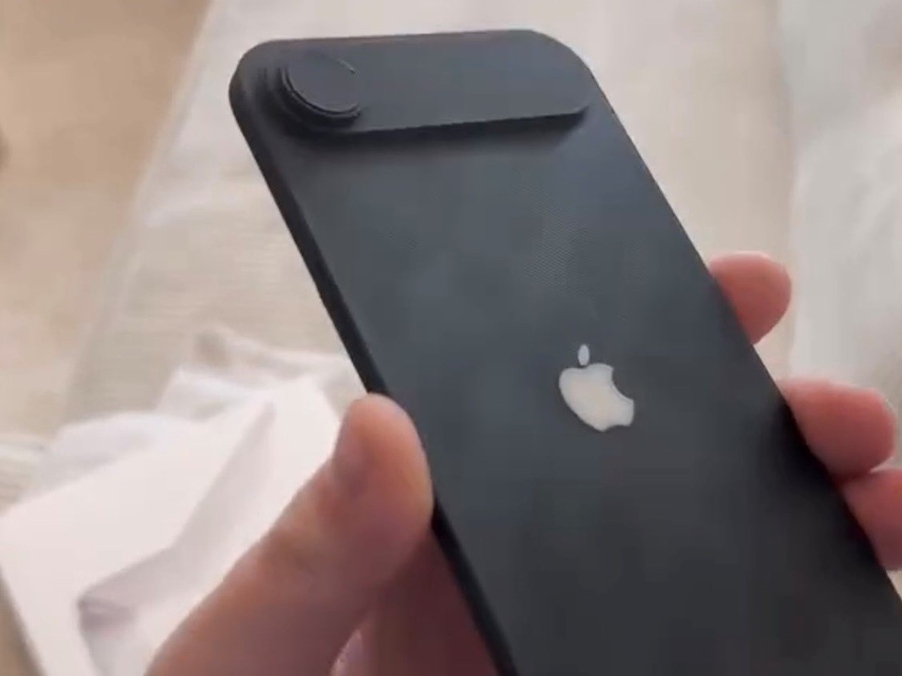 Los problemas del iPhone 17 Air: Apple admite que su próximo celular ultrafino no será para todos