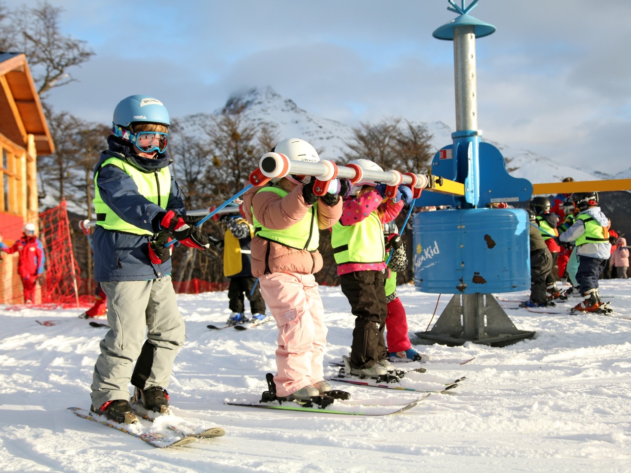 Skigebiete in Argentinien eröffnen die Saison, Preise und die günstigste und familienfreundlichste Option.