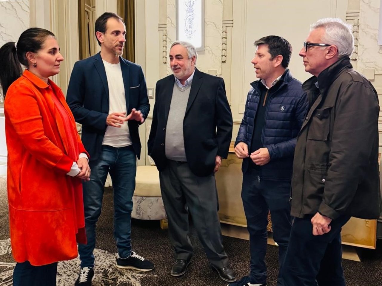 El frente Somos Buenos Aires cerró las listas y sumó a los intendentes desencantados con el PRO