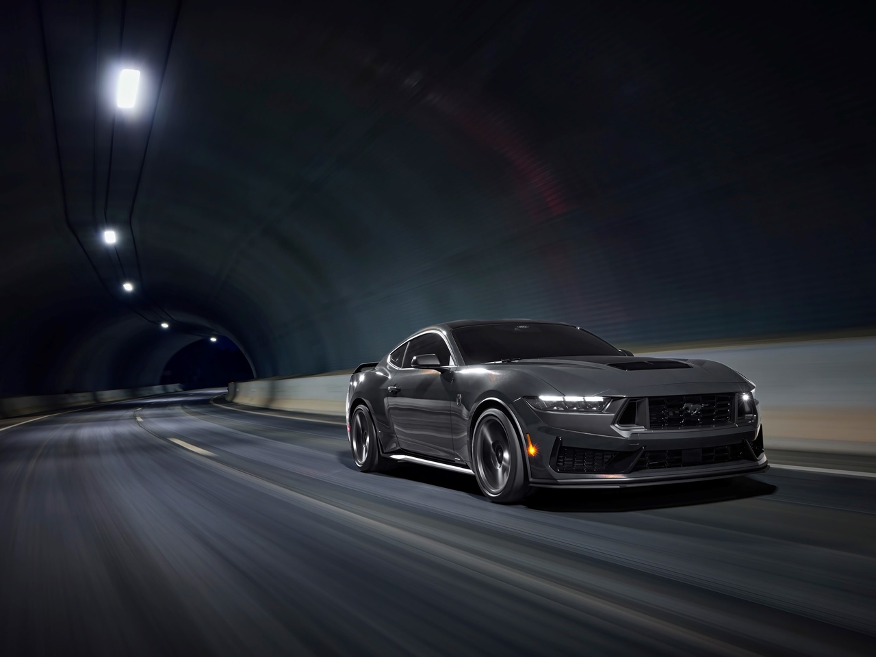 Ford выпустил Mustang Dark Horse: как он выглядит и сколько стоит самая мощная версия легендарного спорткара в стране.
