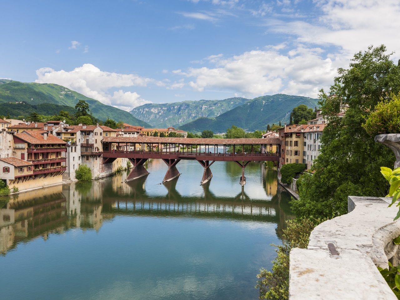 The northern Italian city where grappa made history and its curious wooden bridge