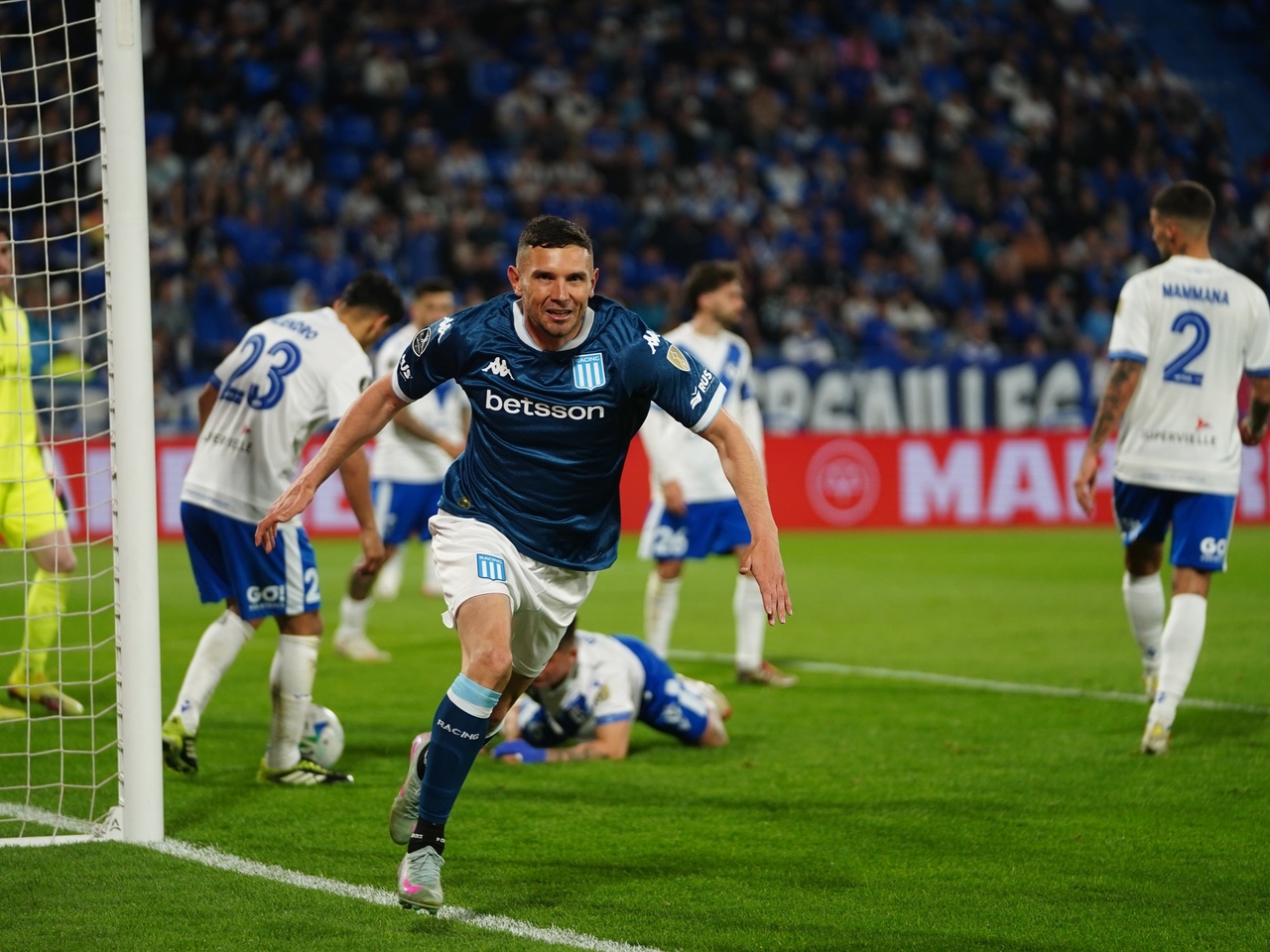 Maravilla Martínez bereikte 50 doelpunten in Racing vs. Vélez en komt dichter bij het record van Diego Milito: "Je moet erbij zijn..."
