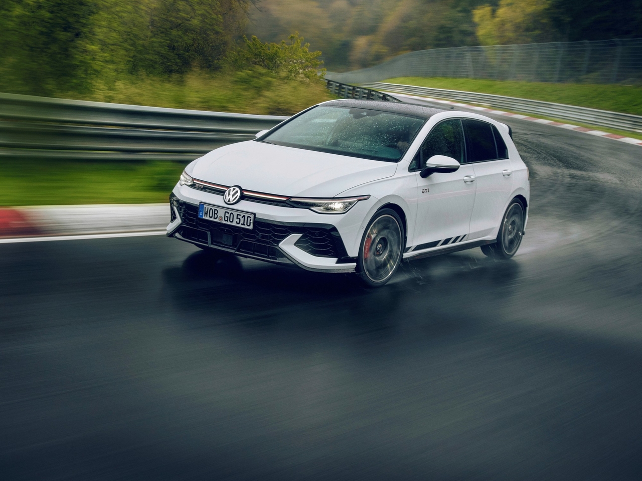 Volkswagen Golf GTI Review: How the cult car that will return to Argentina next year is performing