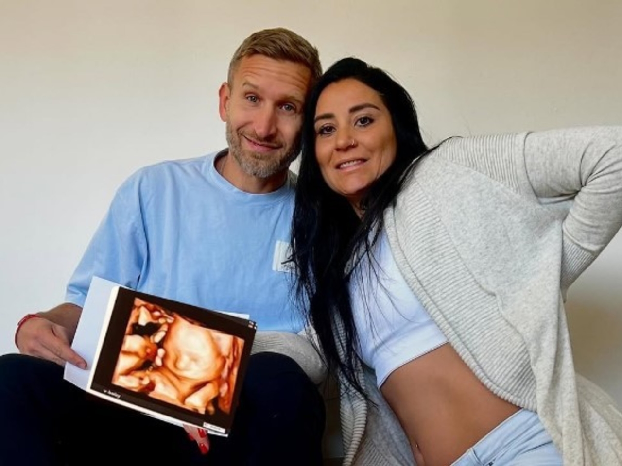 A nova vida de Yas Nizetich após se aposentar do vôlei, prestes a se tornar mãe: "Olhando para trás, eu digo: 'Que carreira louca eu tive!'"