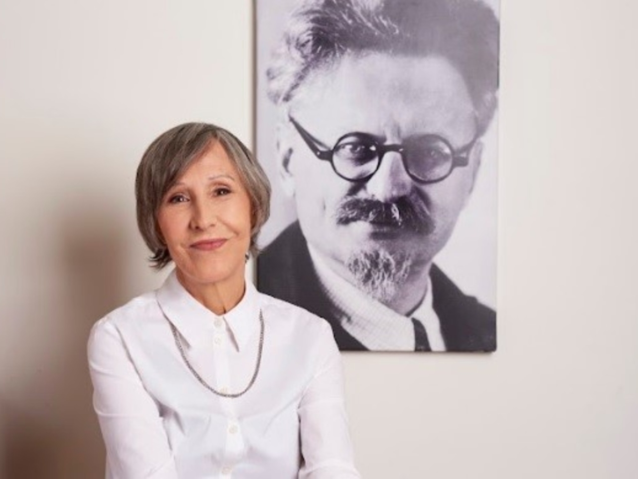 Una espía soviética y una montaña rusa