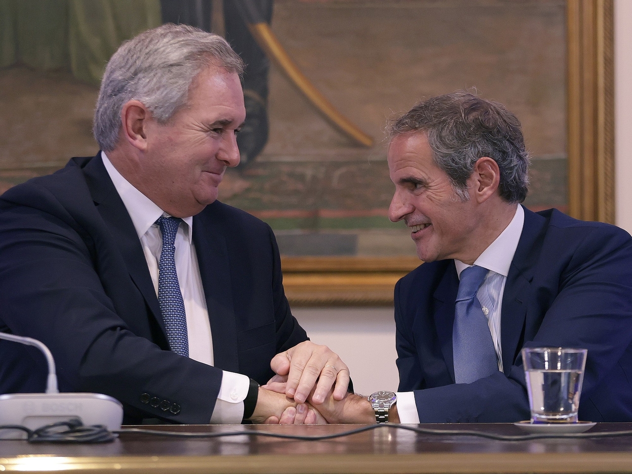 Rafael Grossi lanzó su candidatura para conducir las Naciones Unidas, con apoyo del gobierno de Milei