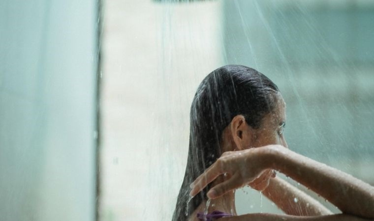 You may be showering wrong! What is the right method?