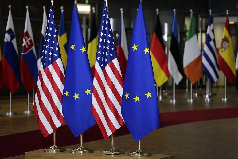 La UE suspende las medidas de represalia contra EEUU para negociar antes del 1 de agosto