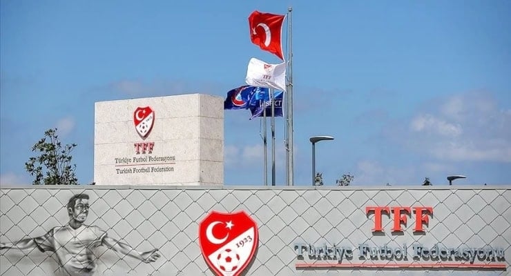 Il consiglio di amministrazione del PFDK si dimette dopo le accuse di "corrispondenza"