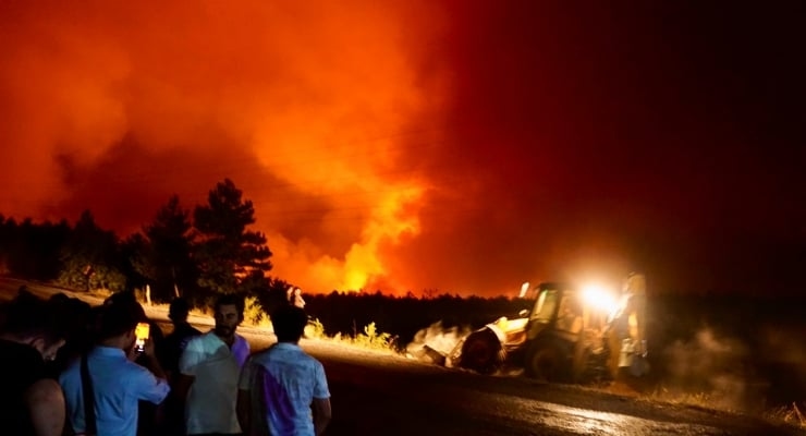 Fire in Karabük: Four neighborhoods and a village evacuated