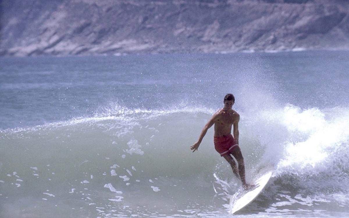 Boulazac-Isle-Manoire: Studio 53 surft an den schönsten Spots der Welt