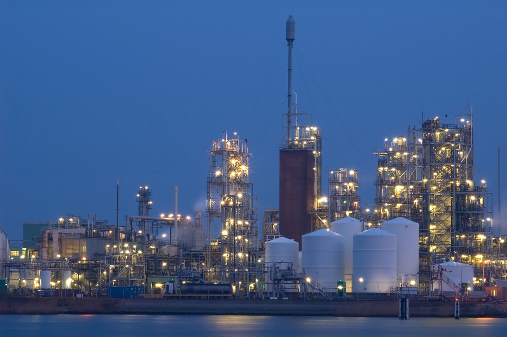 L'industria critica la decisione del ministro di mantenere la tassa sulla CO2 nonostante il voto