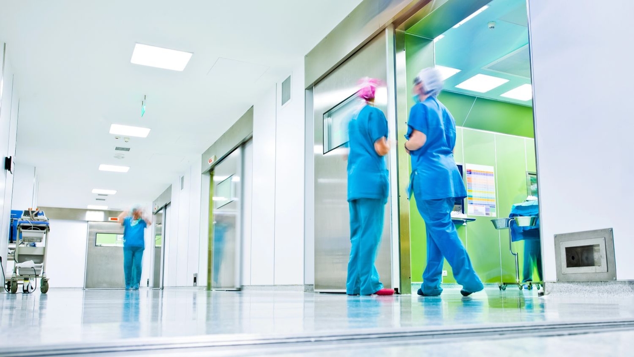 Dutch care sector too understaffed to train its own replacements