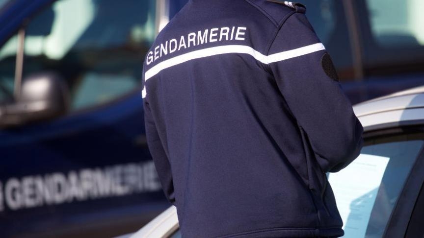 Aix-en-Provence (13). Un gendarme ferito da colpi d'arma da fuoco