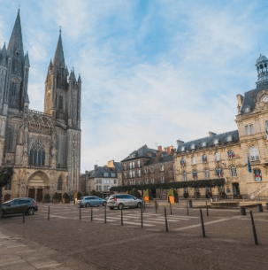 Coutances (50): Comemorações da vitória do PSG: tiros de morteiro contra a multidão. Policial gravemente ferido no rosto