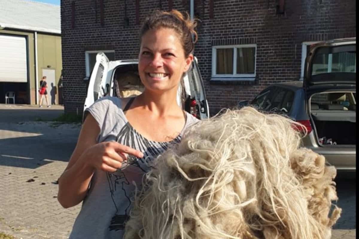 Natalie dà una seconda vita alla lana come ammendante per il terreno