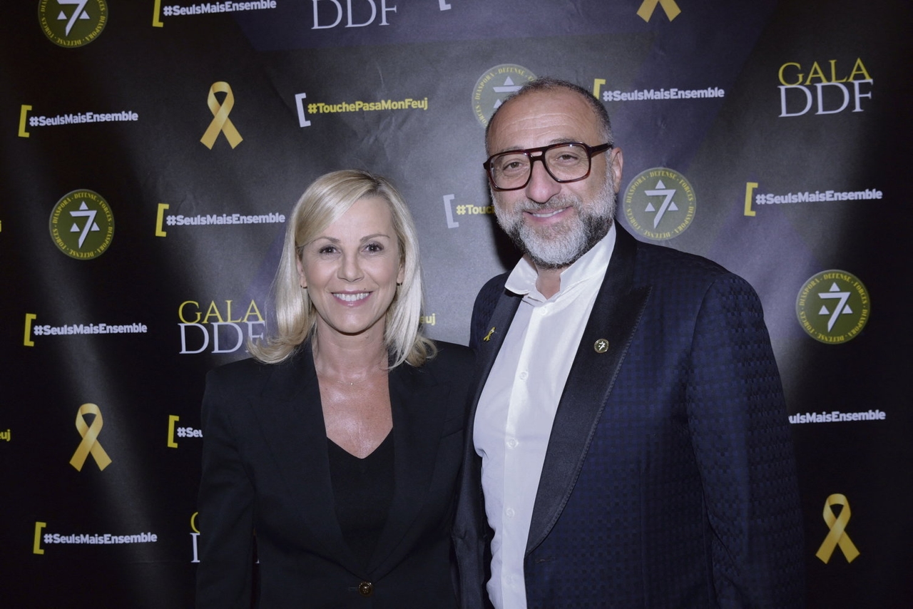 In Paris versammelten sich rechtsextreme Essayisten und Journalisten bei einer Gala zur Unterstützung der israelischen Armee, um über die Todesopfer im Gazastreifen zu lachen.