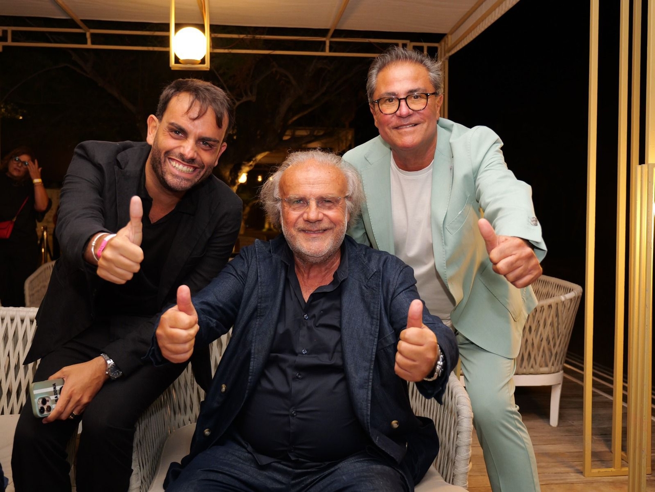 "Non Compleanno" (Não é Aniversário) registra um aumento no comparecimento e nas doações para a Fundação Melanoma.