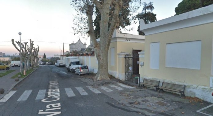 Ischia, appel d'offres annoncé pour de nouvelles niches funéraires au cimetière