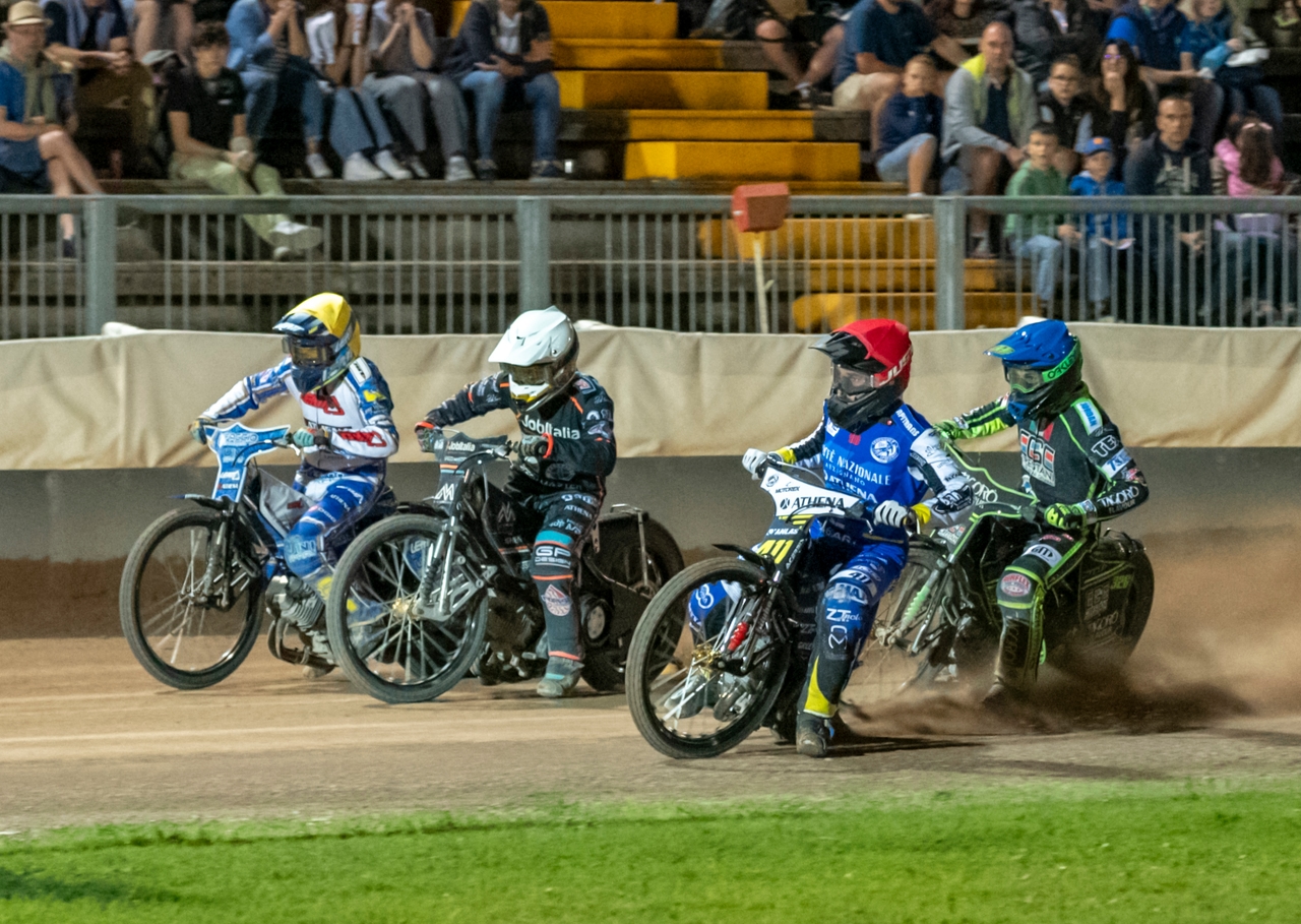 Italiaans Speedwaykampioenschap: Castagna heerst opnieuw oppermachtig