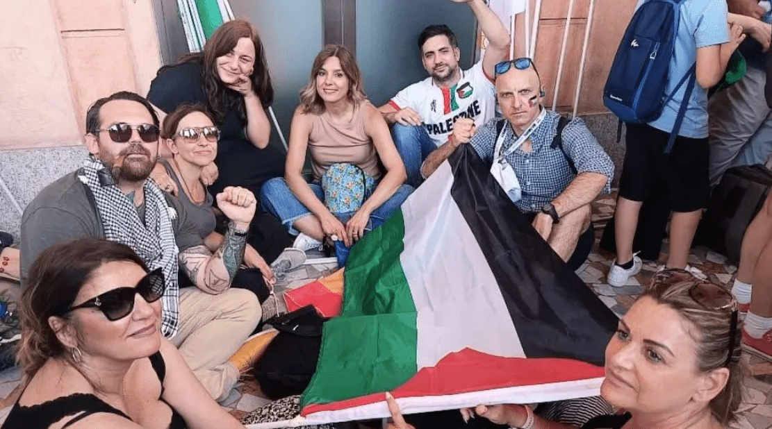 Foggiani Gazze meydanında, Roma'daki ulusal gösteride büyük siyasi heyet