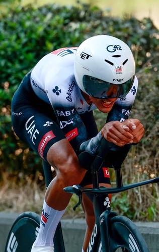 Isaac del Toro é sexto no Giro d'Itália