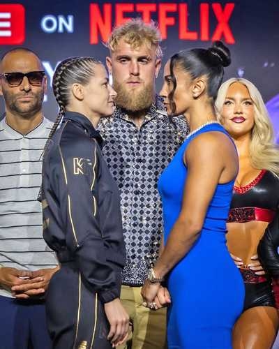 Record purse in women's fight