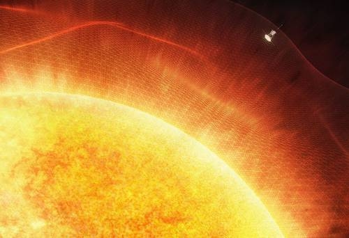NASA, uzay havasının gizemlerine ışık tutan Güneş'in eşi benzeri görülmemiş görüntülerini yayınladı.