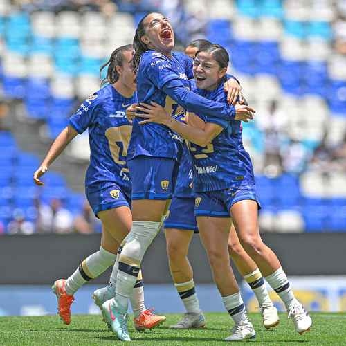 América women's team scores and Pumas come from behind