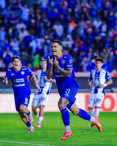 Die Zementarbeiter besiegten Pachuca mit 1:0 und bleiben ungeschlagen.