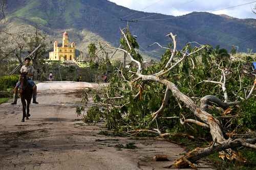 Les scientifiques préviennent que le monde est sur le point d'entrer dans l'ère des ouragans de catégorie 6.