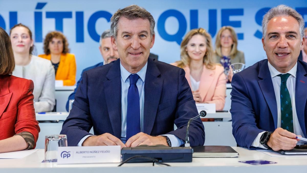 The PP suspects illegal financing of the PSOE
