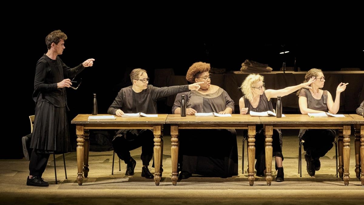 Les spectacles de théâtre à ne pas manquer au Festival Grec 2025 à Barcelone.