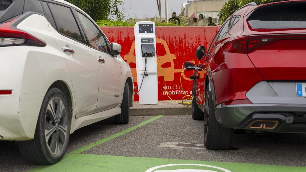 Für 8 von 10 Käufern sind Elektroautos aus Preisgründen unerschwinglich.