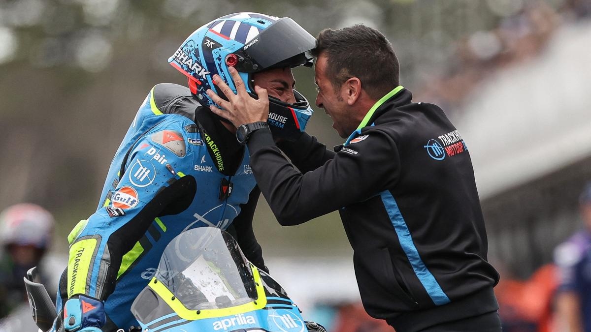 Raúl Fernández firma su primera victoria en MotoGP al ganar el Gran Premio de Australia