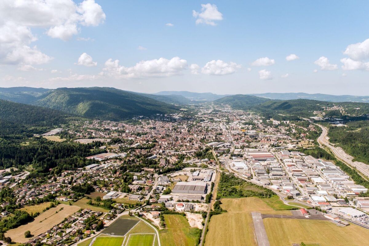 ¿Qué futuro le espera al «Valle de los Plásticos» de Ain?