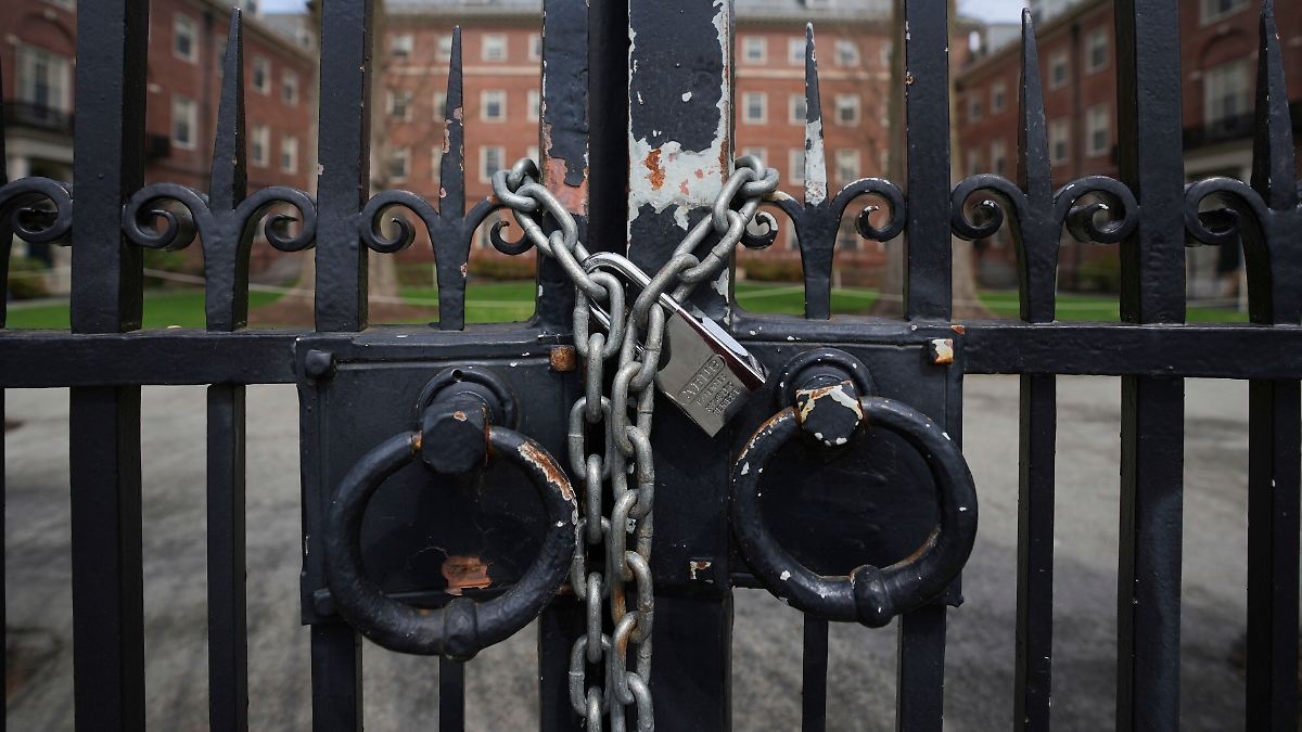 Alle Bewerber durchleuchten: Weißes Haus nimmt Harvard erneut ins Visier